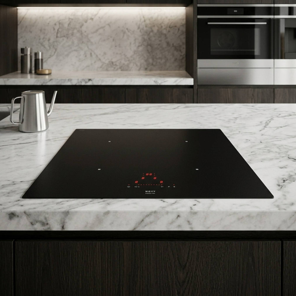 Novy Premium Induktion Comfort Kochfeld mit roter Touch-Bedienung und klarer Oberfläche