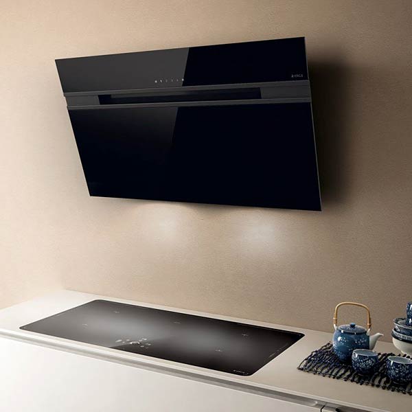 Elica Stripe Kopffreihaube schräg