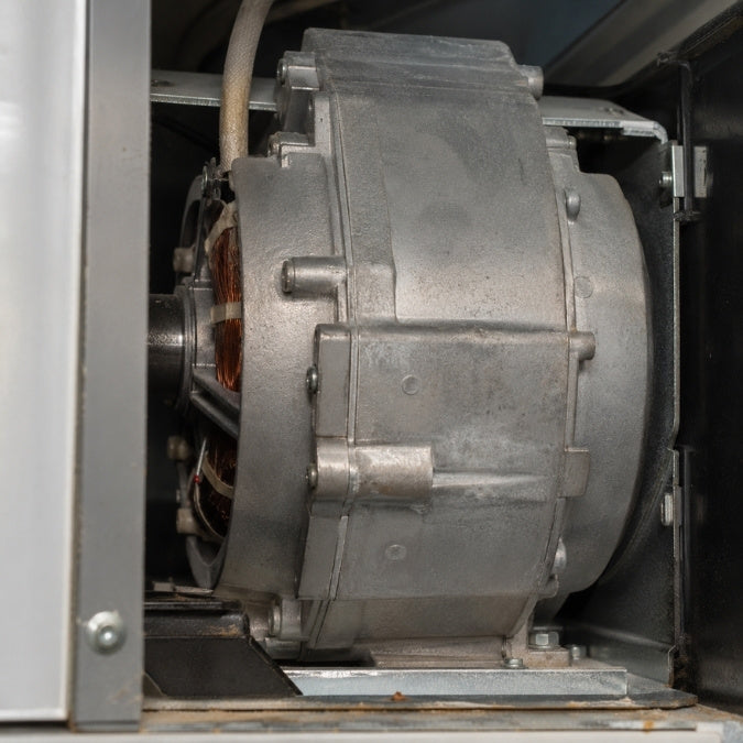 Hochwertiger EBM Pabst Motor in einer Baumann Dunstabzugshaube.